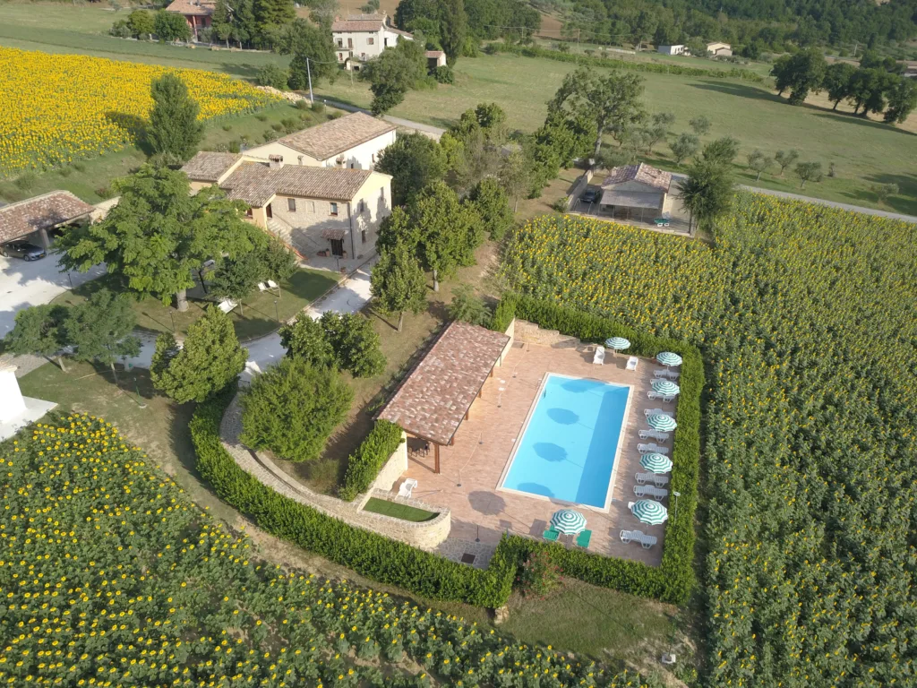 Agriturismo Le Querce - Serra San Quirico - Ancona - Vista aerea